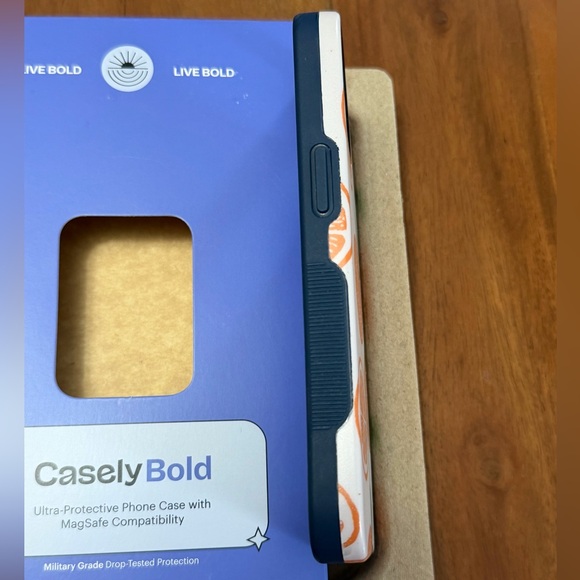 CASELY Bold + MagSafe iPhone 13 phone case - Main Squeeze Orange - Picture 5 of 5